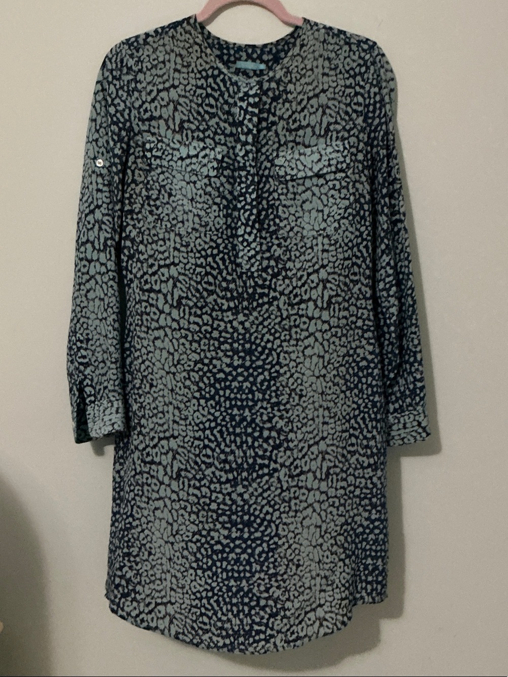 J. McLaughlin Navy and Light Blue Animal Print Long Sleeve Tunic Dress size S